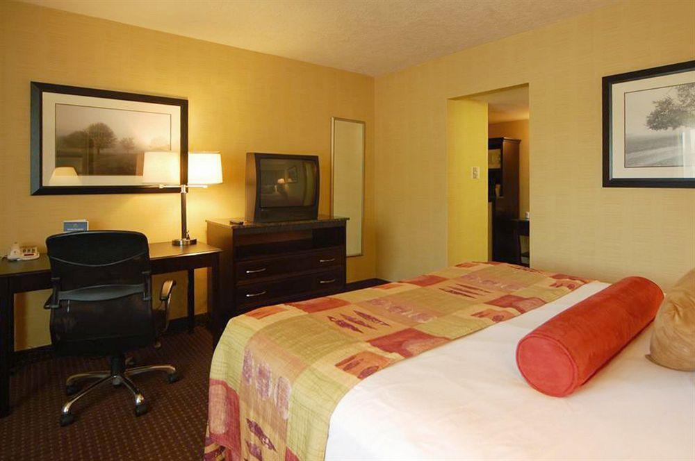 Best Western Town House Lodge Модесто Экстерьер фото