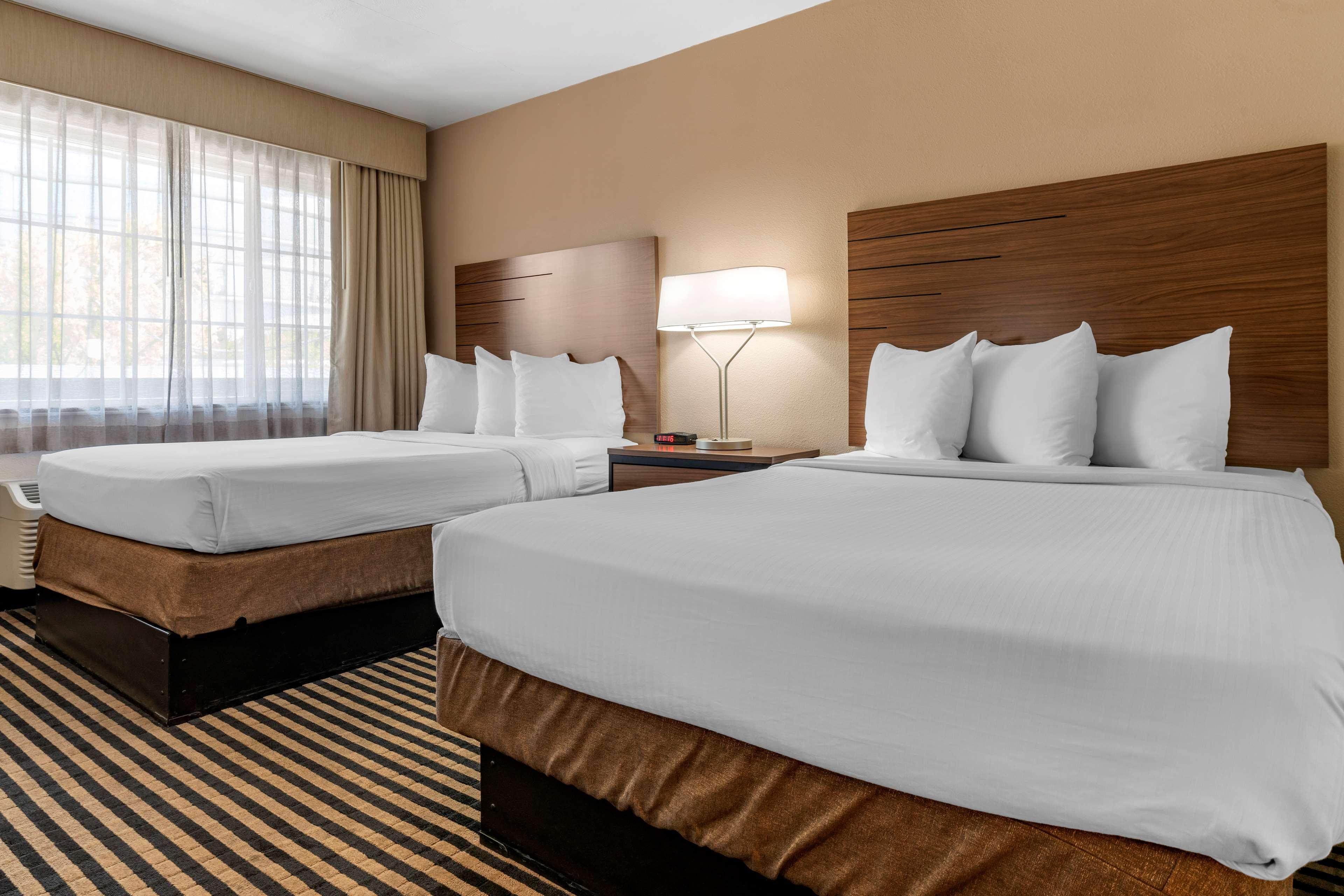 Best Western Town House Lodge Модесто Экстерьер фото