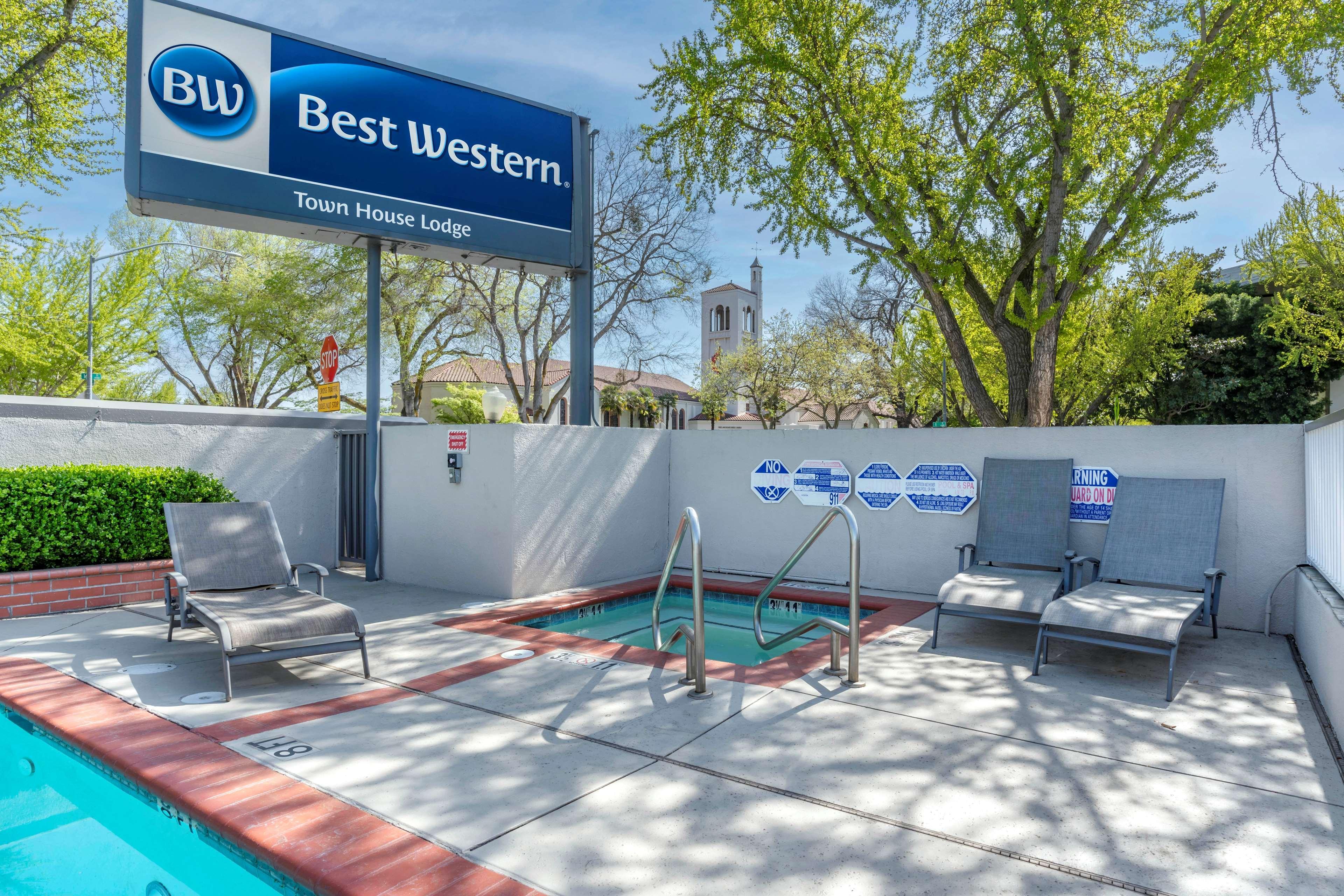 Best Western Town House Lodge Модесто Экстерьер фото