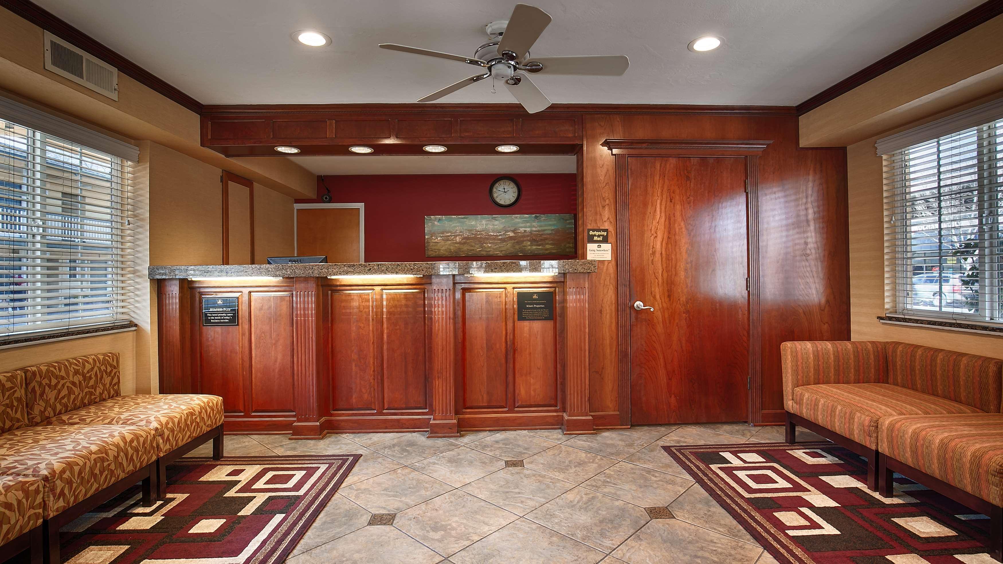Best Western Town House Lodge Модесто Экстерьер фото