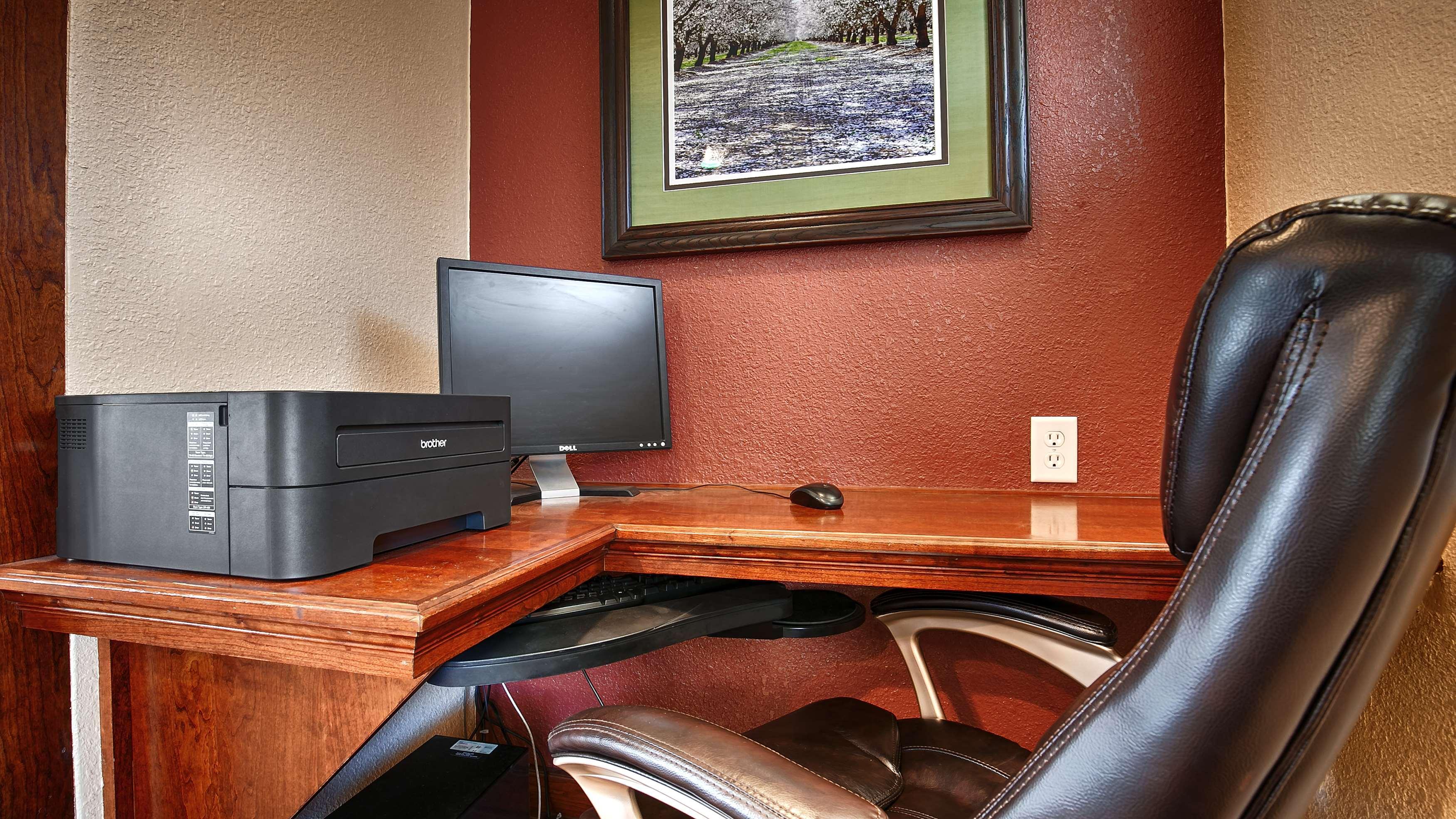 Best Western Town House Lodge Модесто Экстерьер фото
