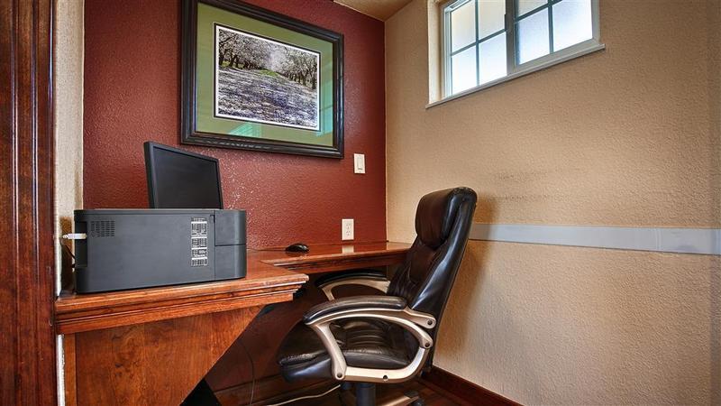 Best Western Town House Lodge Модесто Экстерьер фото