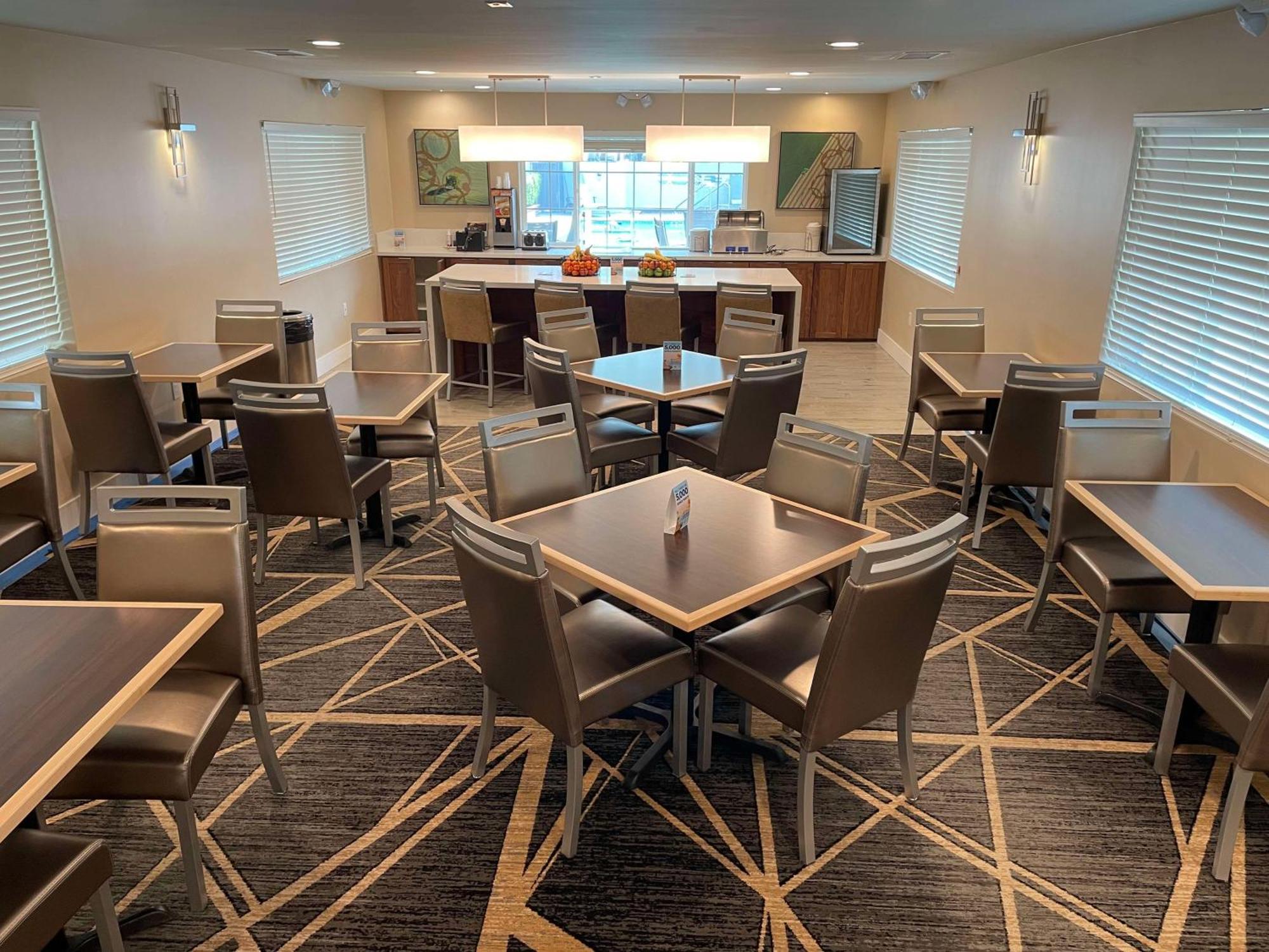 Best Western Town House Lodge Модесто Экстерьер фото