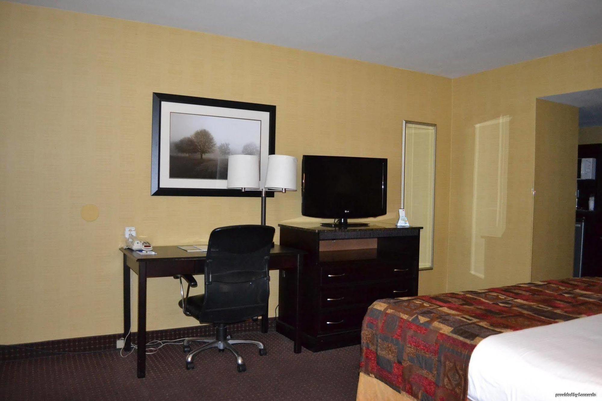 Best Western Town House Lodge Модесто Экстерьер фото