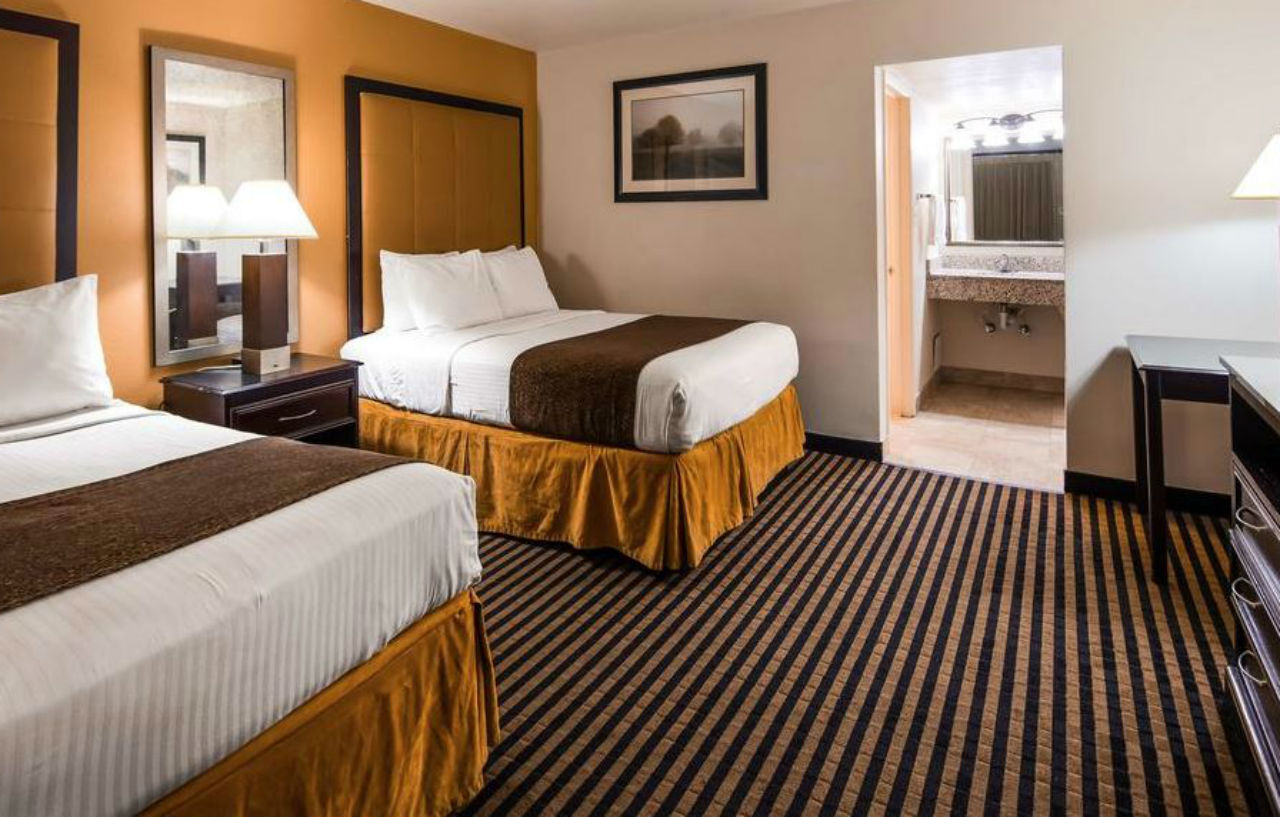 Best Western Town House Lodge Модесто Экстерьер фото